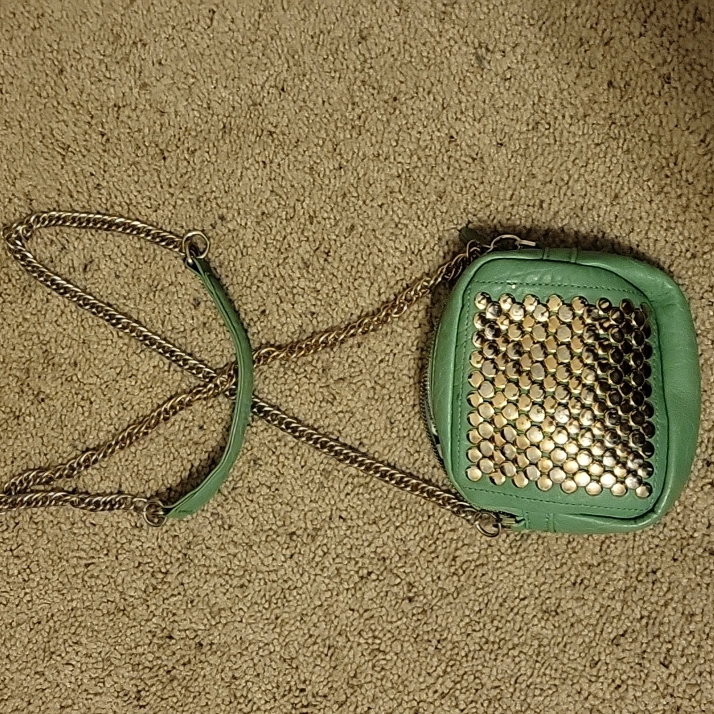 Green purse